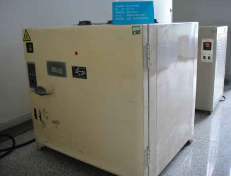 熱老化試驗(yàn)箱