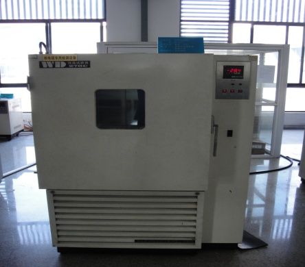 低溫試驗(yàn)箱（2）