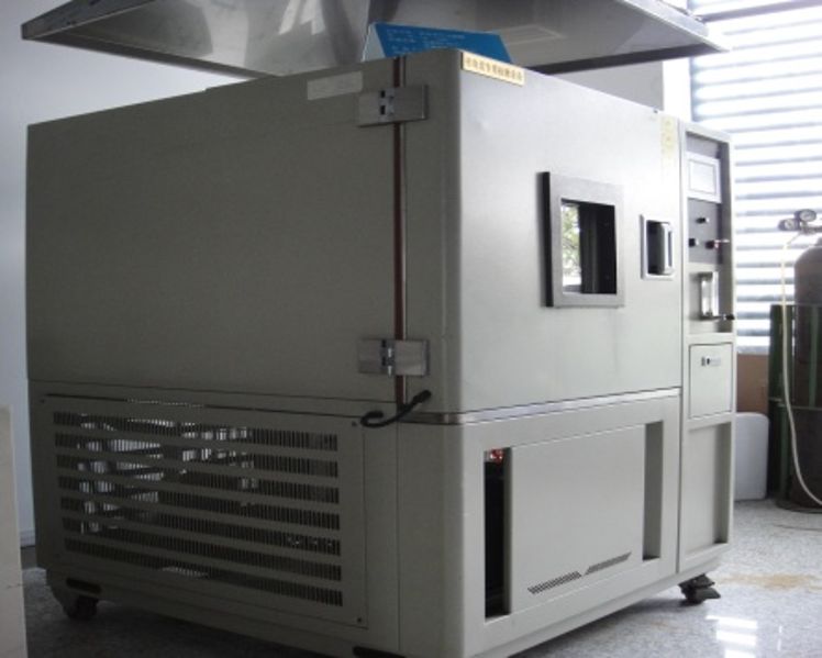 臭氧老化試驗(yàn)箱