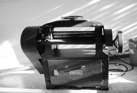 橡塑材料切片機(jī)